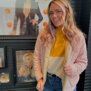 Meet your Posher, Addie